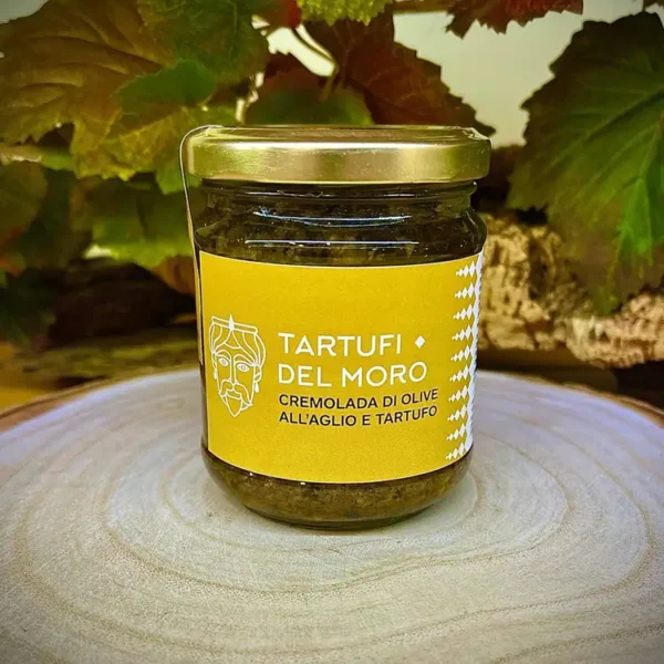 Cremolada di olive all’aglio e al tartufo