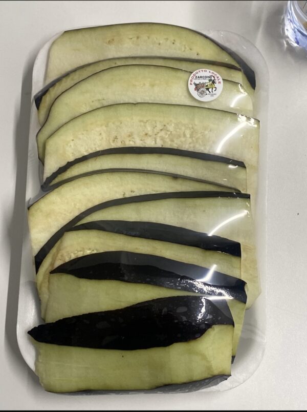 Melanzana nera a fette 500 Gr.